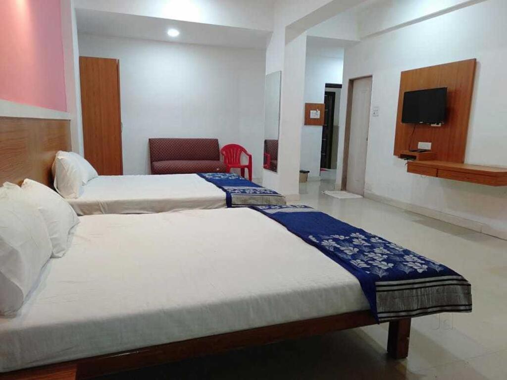 Hotel Sai Leela Loadging & Boarding Amarnāth Exteriör bild